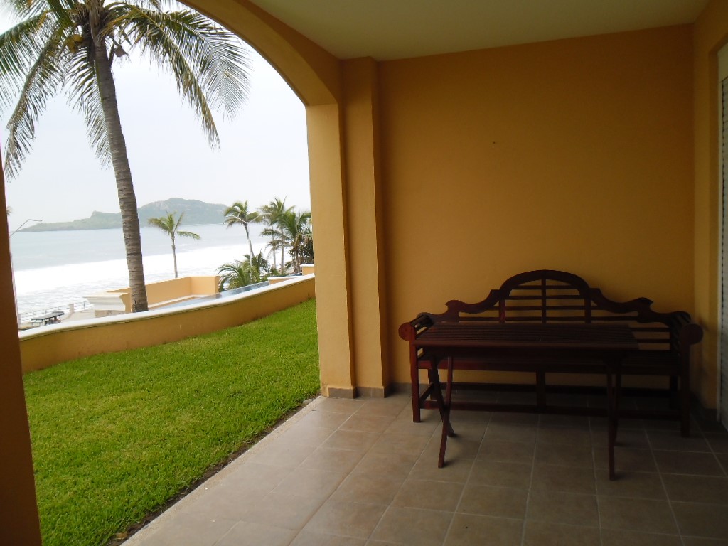 thumbnail_6-terraza-ppal