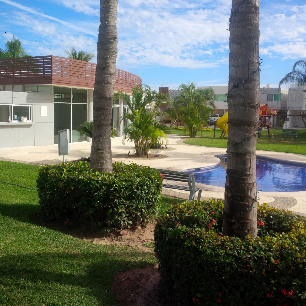 72265a15-b0ff-4439-813c-dc8e2dd1530b