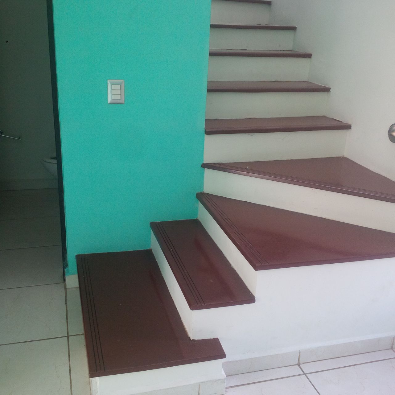 99c9e958-d779-4bed-abc9-3f638ffd932d